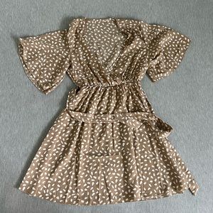 Dress cappuccino color